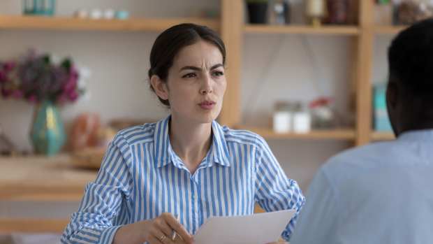 A simples técnica para descobrir quando alguém está mentindo para você