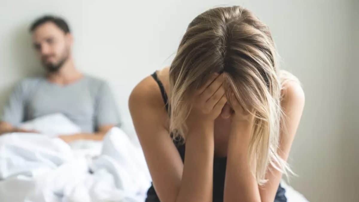 Especialista revela o único sinal claro que indica que um relacionamento "chegou ao fim"