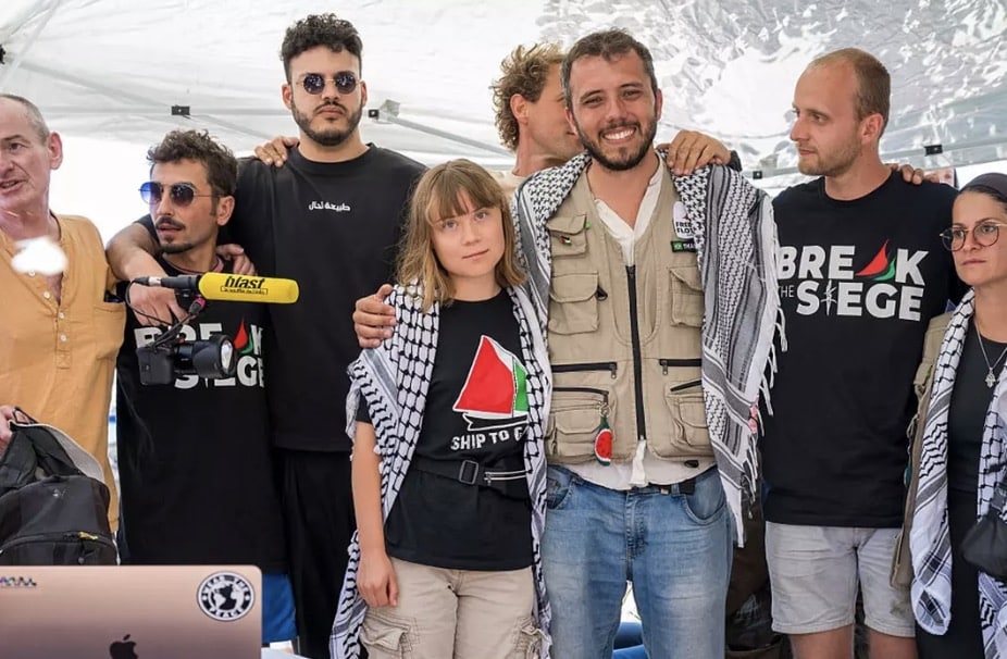 Greta Thunberg afirma ter sido "sequestrada" por forças israelenses em vídeo chocante pedindo ajuda Greta Thunberg afirmou em um vídeo que foi "sequestrada" pelas forças israelenses