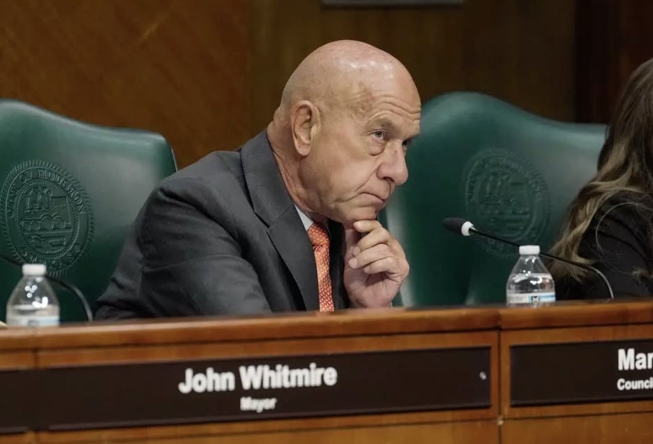 John Whitmire, que hoje é prefeito de Houston, acabou com a última refeição depois que Brewer se recusou a comer o que havia pedido.