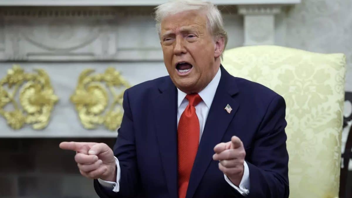 Rússia envia ameaça preocupante aos EUA depois que Trump "aprova plano" para atacar o Irã com aumento das tensões