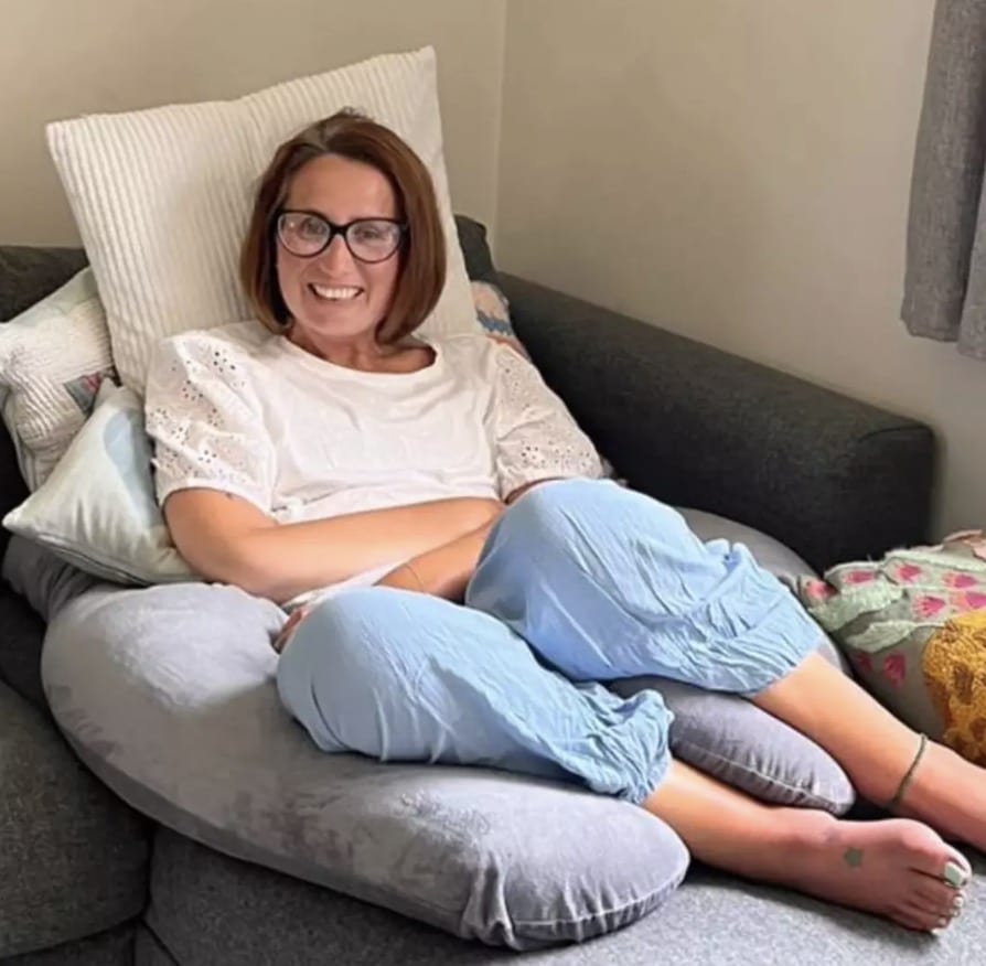 Emma Bray foi diagnosticada com ELA há dois anos (stupid_mnd/Instagram)