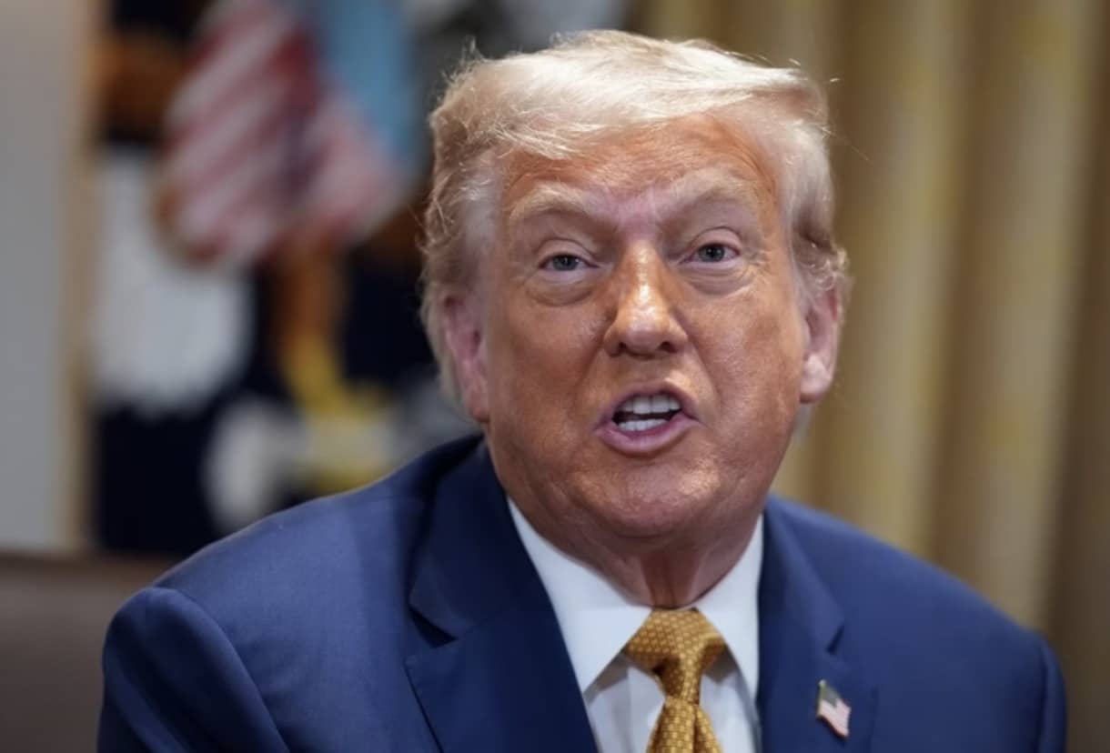 Urgente: Trump anuncia tarifa de 50% para o Brasil Trump anuncia tarifa de 50% para o Brasil