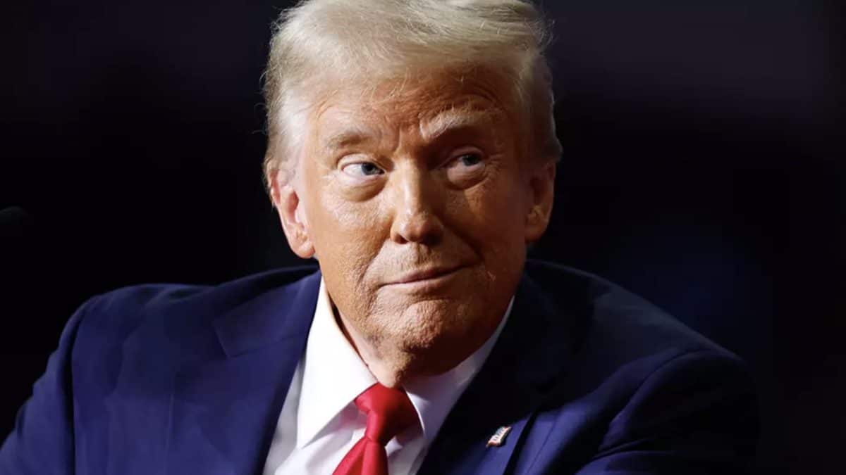 Trump dá resposta chocante após autoridade iraniana ameaçar que ele poderia ser atacado "enquanto toma sol em Mar-a-Lago"