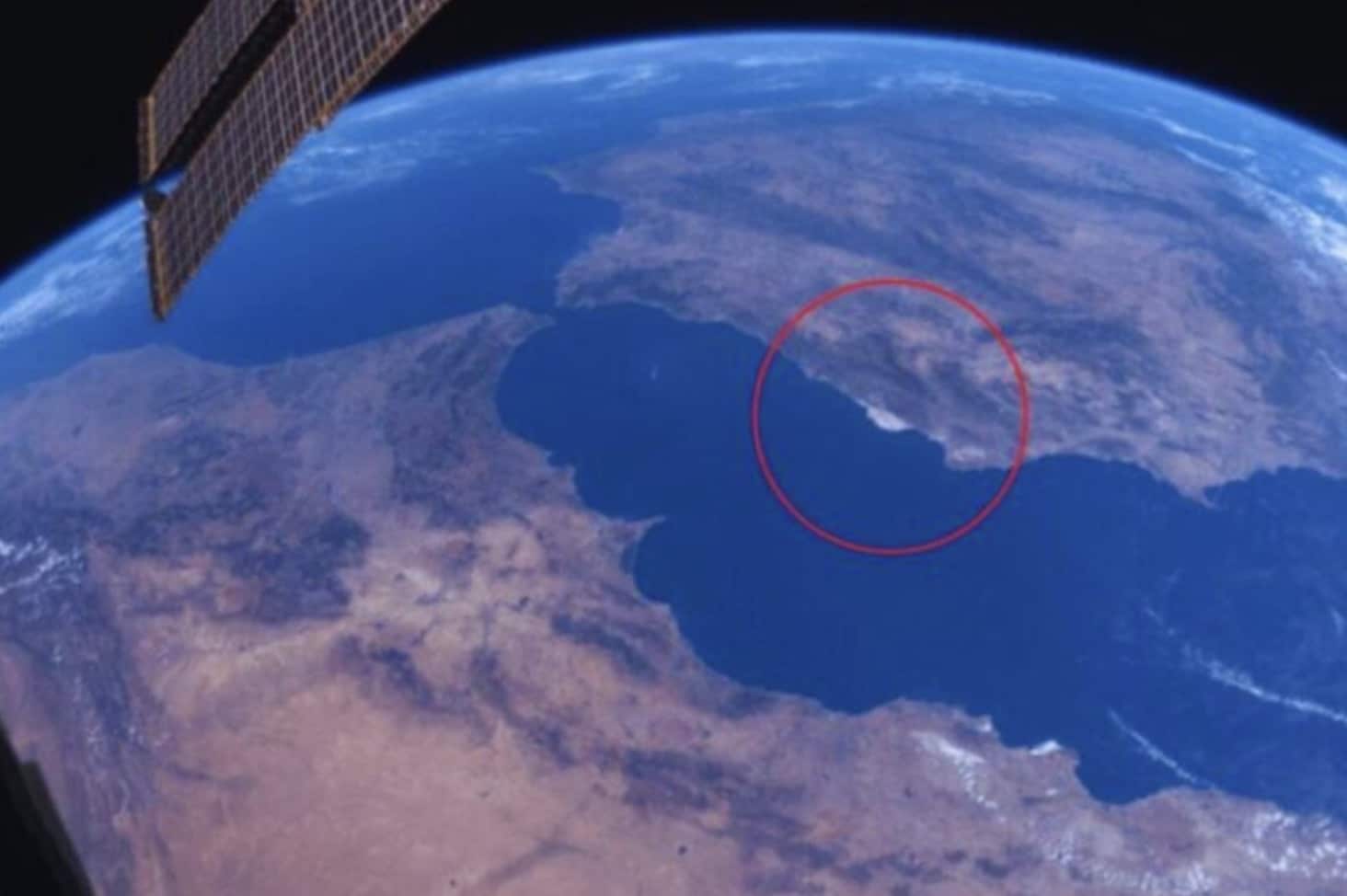© NASA