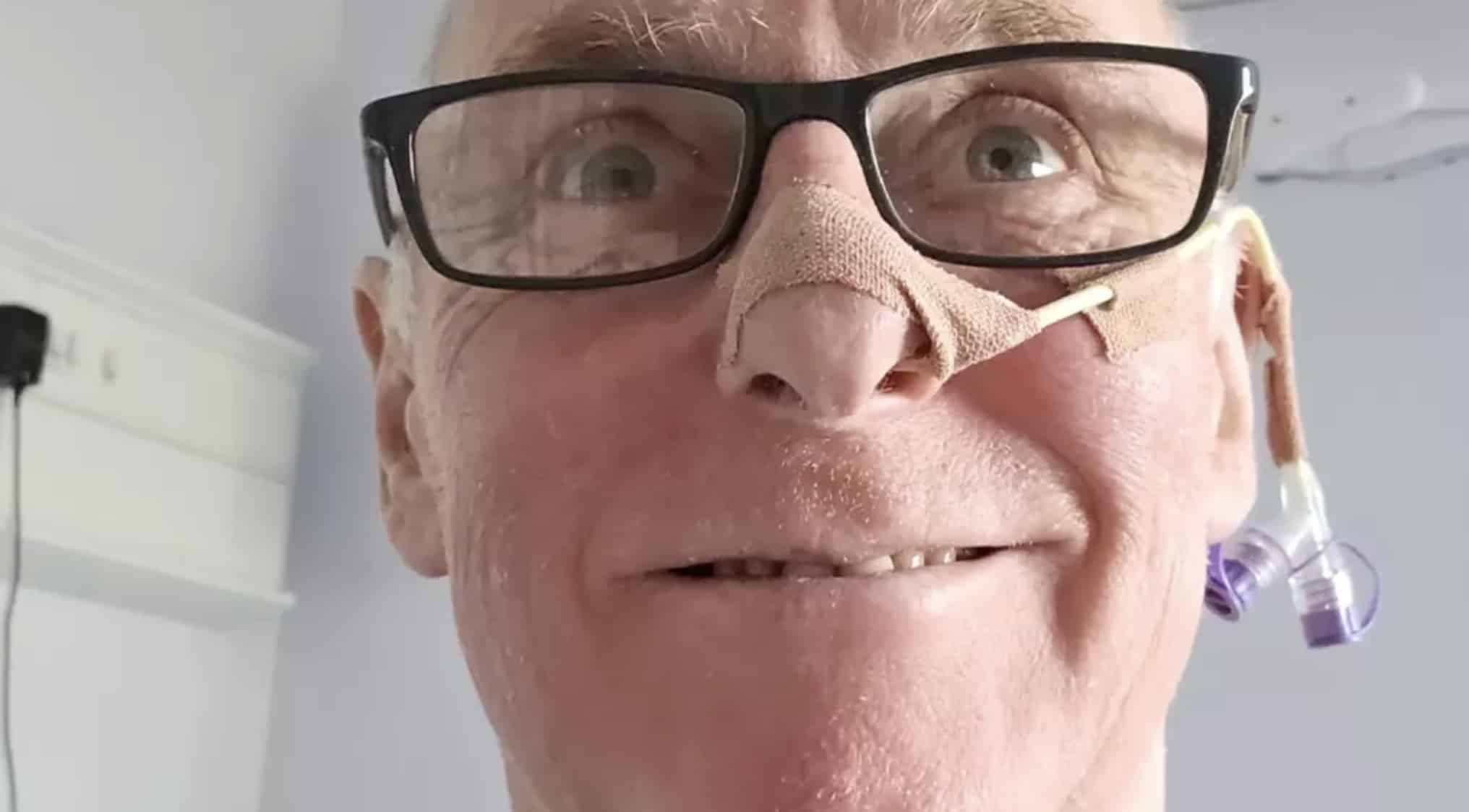 Homem diagnosticado com câncer de garganta fica 'surpreso' ao descobrir que foi causado por sexo oral Homem diagnosticado com câncer de garganta fica 'surpreso' ao descobrir que foi causado por sexo oral