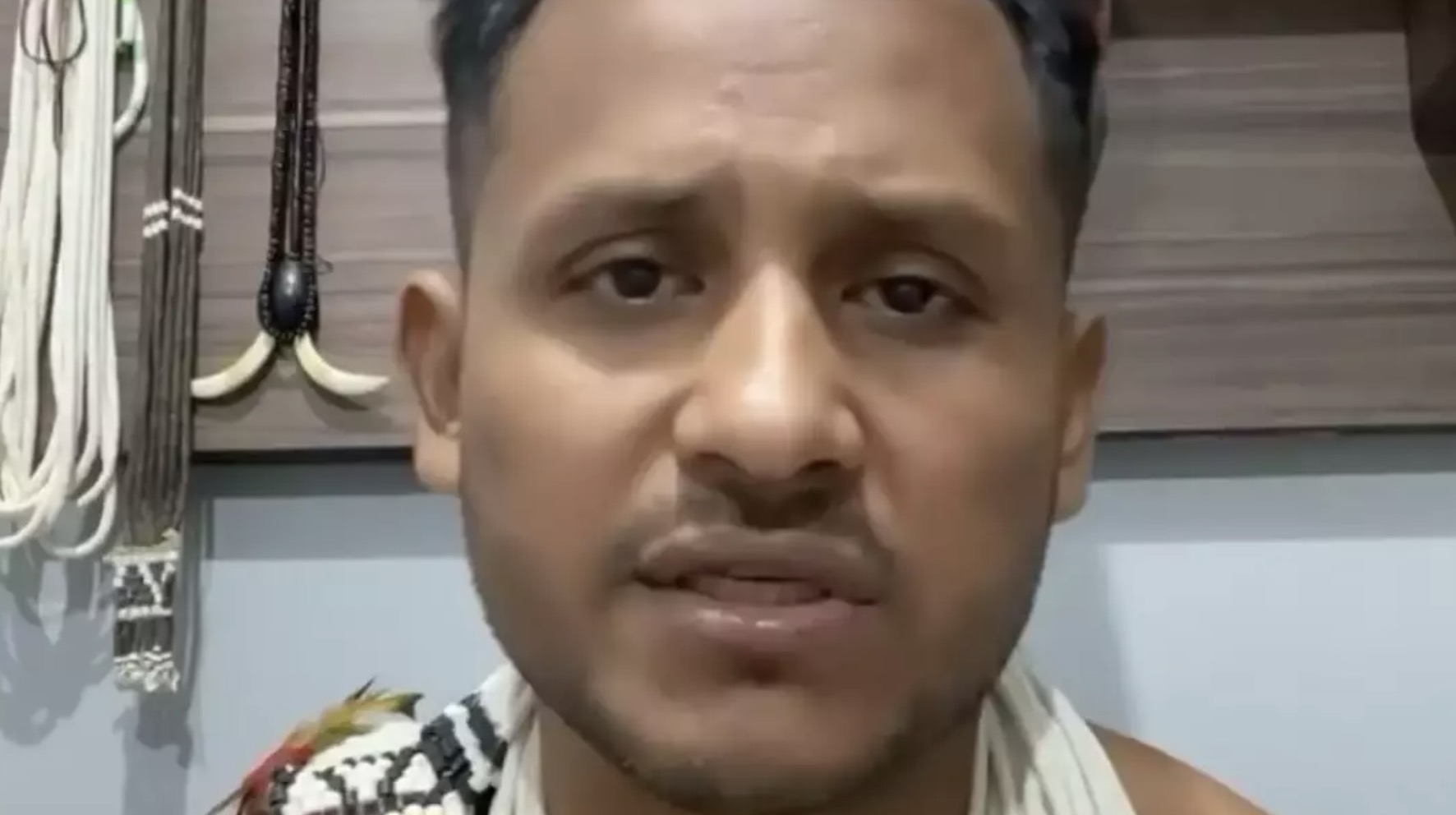 Líder de tribo remota respondeu à alegação de que ficaram viciados em pornografia após receberem internet pela primeira vez