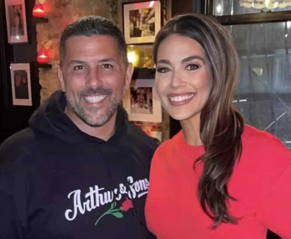 Louise Altese-Isidori ao lado do marido, Joe (louisesmission/Instagram)