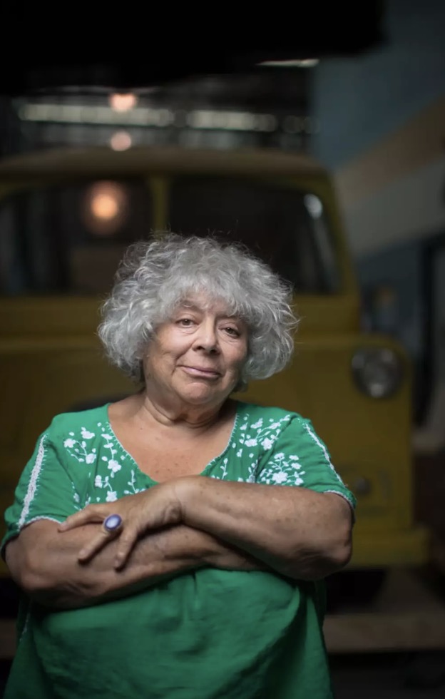Estrela de Harry Potter pede para ser "desligada" se sua saúde continuar a piorar após revelar aos fãs que "não lhe resta muito tempo de vida" Margolyes confessou que sua saúde piorou nos últimos anos