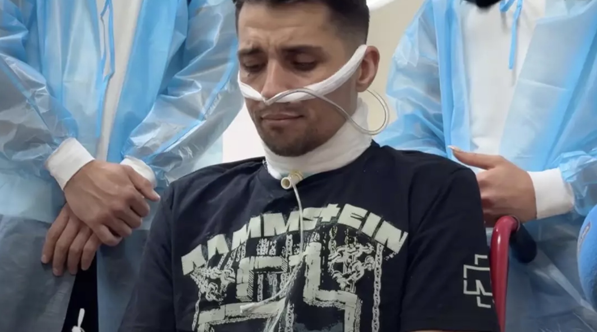 Soldado ucraniano que sobreviveu a tortura e foi "enterrado vivo" conta como conseguiu escapar Soldado ucraniano que sobreviveu a tortura e foi "enterrado vivo" conta como conseguiu escapar