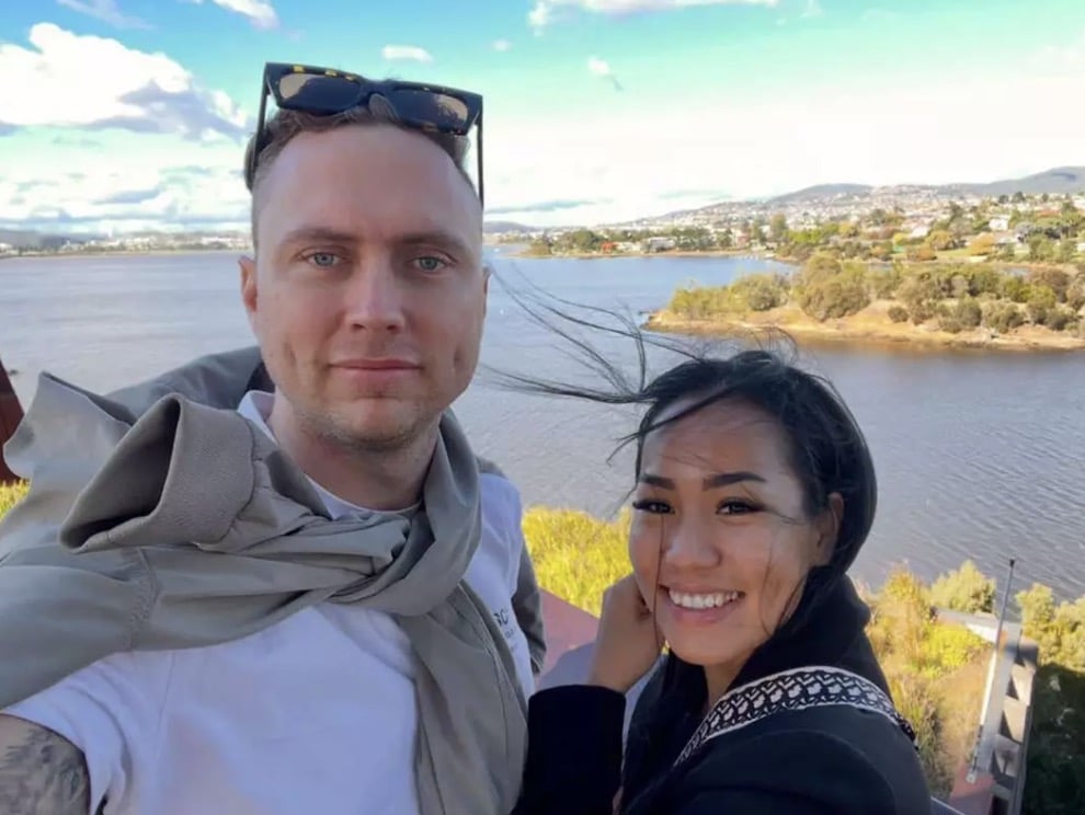 Wylie e sua esposa tiveram que se mudar para Sydney para ficarem mais perto de seu centro de tratamento (GoFundMe)