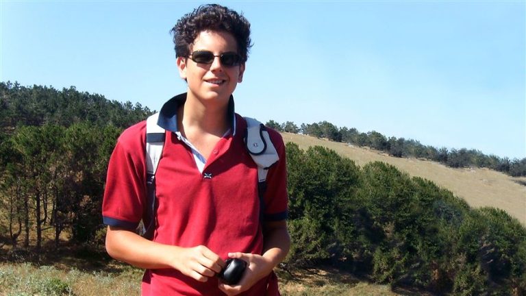 Carlo Acutis se tornará o primeiro santo millenial neste domingo