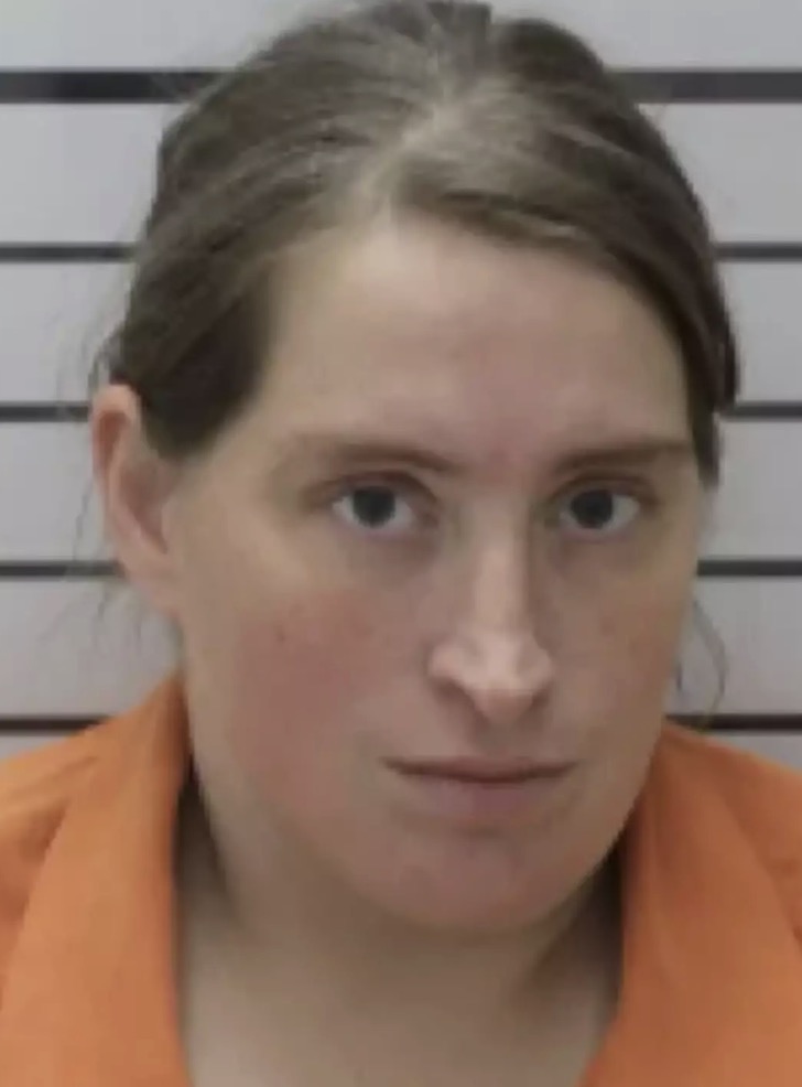 Cherie Walker foi acusada (Escritório do Xerife do Condado de Muskogee)