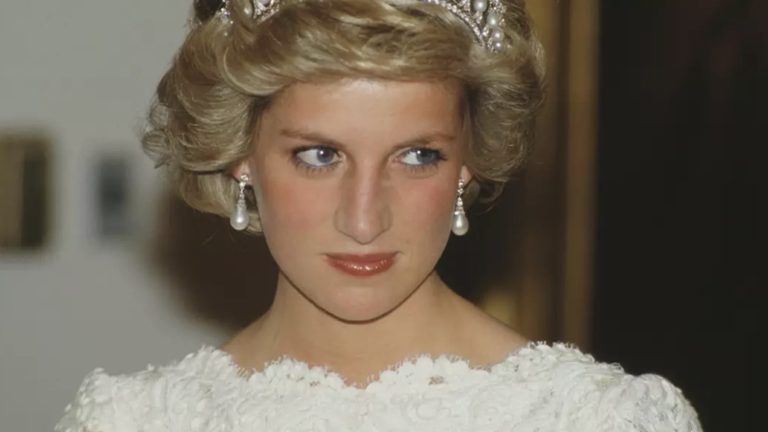 Por que especialista acredita que a princesa Diana poderia ter sobrevivido ao seu ferimento fatal "incrivelmente raro"