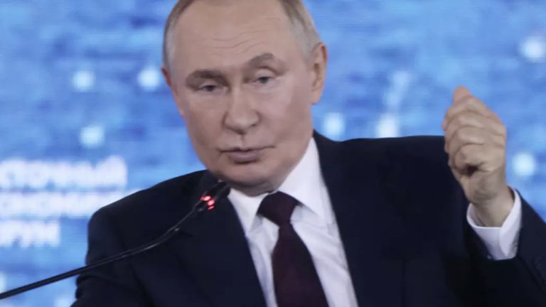 Putin envia alerta assustador ao Ocidente, incluindo os EUA, após Trump sugerir apoio aéreo à Ucrânia