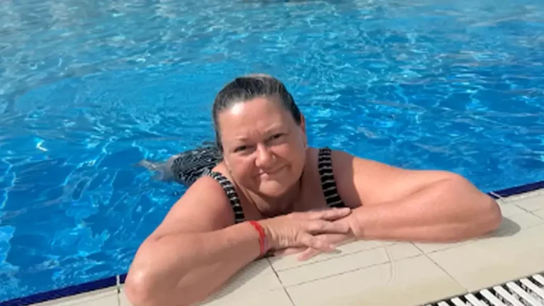 Família enlutada faz alerta após mãe de 53 anos morrer por causa de uma "injeção para emagrecer" comprada no mercado negro