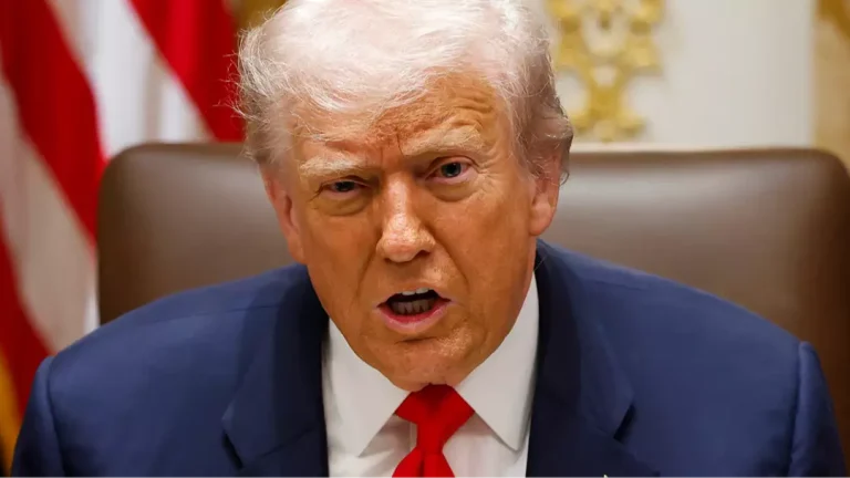 Trump anuncia a encomenda de um dos maiores lotes de bombardeiros B-2 dos últimos anos em meio a temores de uma Terceira Guerra Mundial
