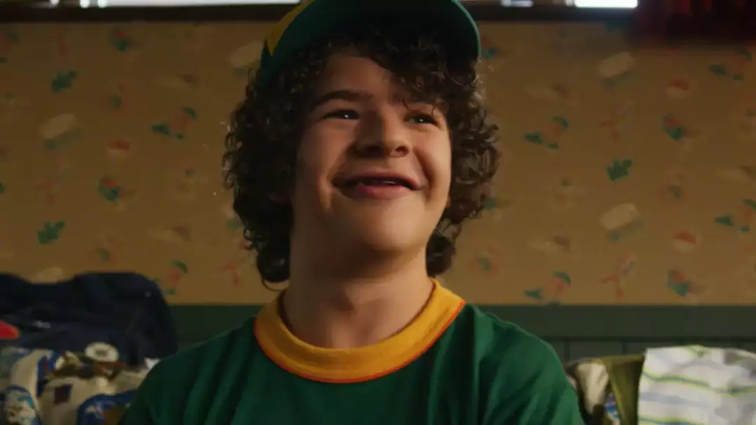 A condição rara do ator de Stranger Things foi incorporada à história enquanto ele crescia na série da Netflix