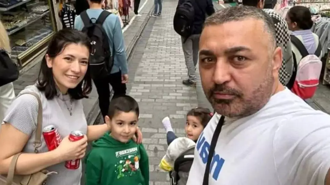 Cigdem Bocek, Masal, de 3 anos, Kadir Muhammet, de 6, e Servet estavam em Istambul quando começaram a passar mal (NewsX)