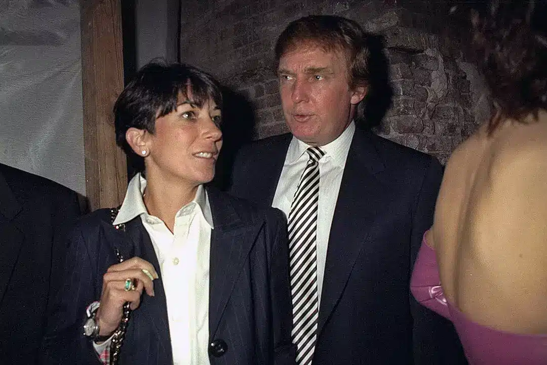 E-mails perturbadores que Jeffrey Epstein teria enviado sobre Trump são revelados