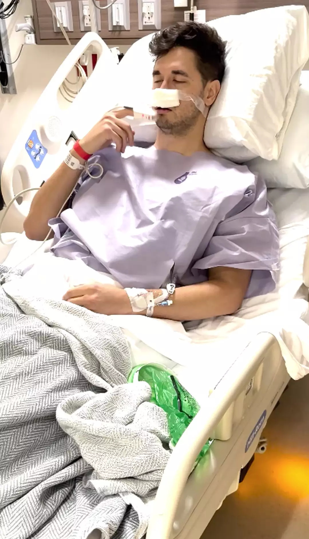 Homem acorda de uma cirurgia falando espanhol fluentemente, apesar de antes só saber contar até 10