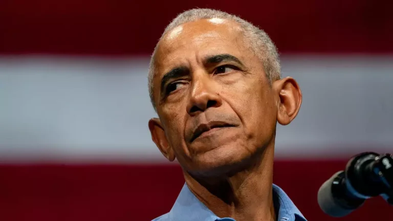 Barack Obama quebra o silêncio sobre vídeo racista compartilhado por Trump que retrata ele e Michelle como macacos