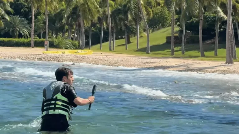 YouTuber conseguiu entrar escondido na ilha de Epstein e documentou tudo