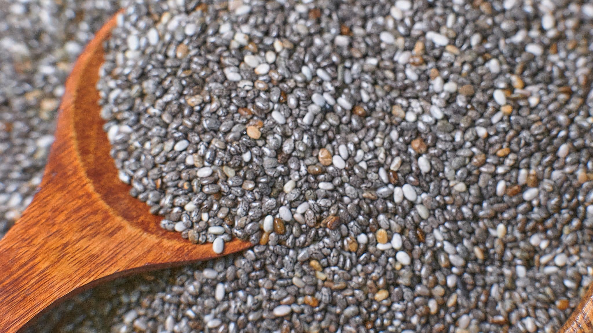 Nutricionista faz alerta para pessoas que consomem o “superalimento” chia