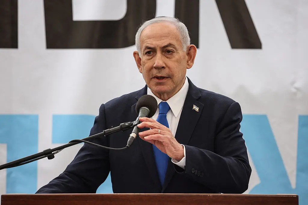 Irã emite ameaça assustadora de assassinar Netanyahu “se ele ainda estiver vivo” após surgir um vídeo polêmico