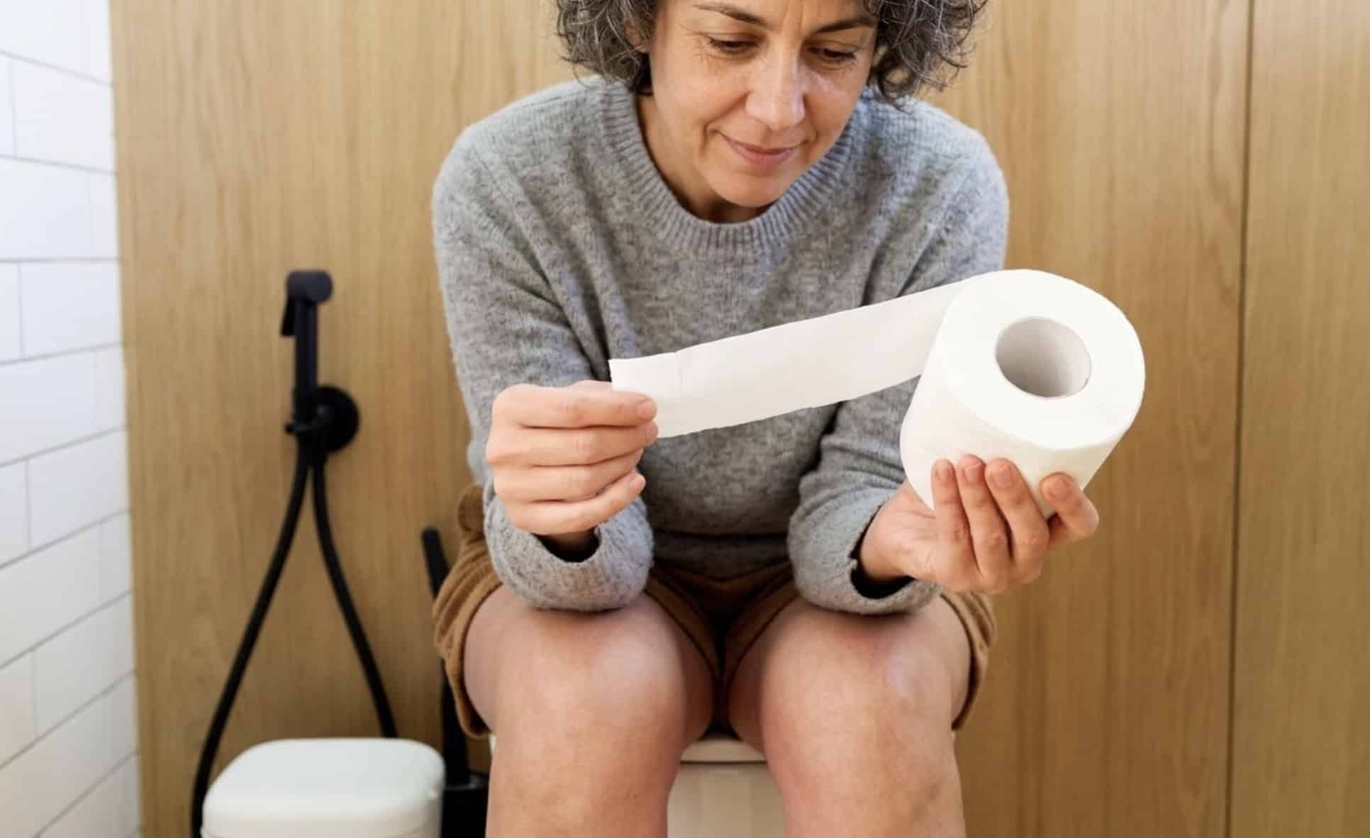 Especialista explica por que você nunca deve se limpar mais de três vezes após evacuar