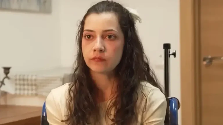 Mulher que decidiu pela eutanásia fala sobre o motivo comovente enquanto os pais perdem a batalha judicial