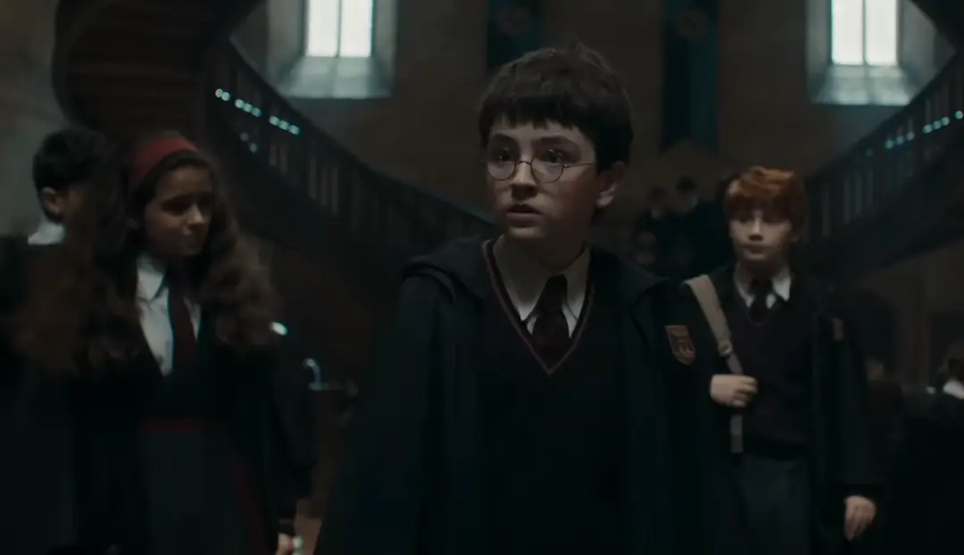 Salários dos atores da nova série de Harry Potter são revelados O papel será transformador para os jovens atores (HBO)