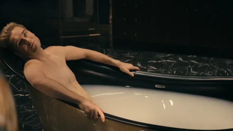 Fetiche de "lactofilia" do Capitão Pátria em The Boys, fantasia de 31% dos homens, é explicado