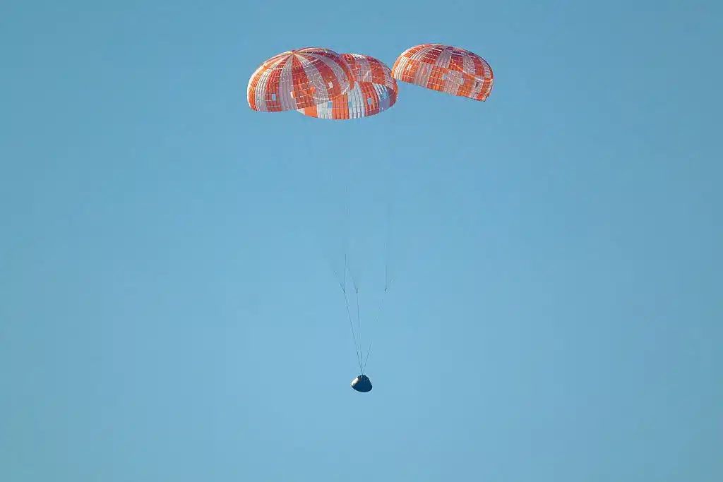 7 coisas severas que podem acontecer com o corpo no espaço, enquanto os astronautas da Artemis II retornam à Terra O pouso na água foi descrito como 'perfeito'.