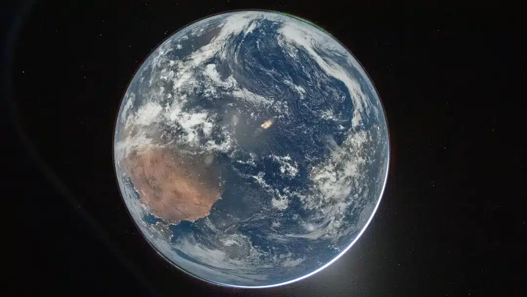 Pessoas levantam grande questionamento após a NASA divulgar imagem da Terra feita pela tripulação da Artemis II