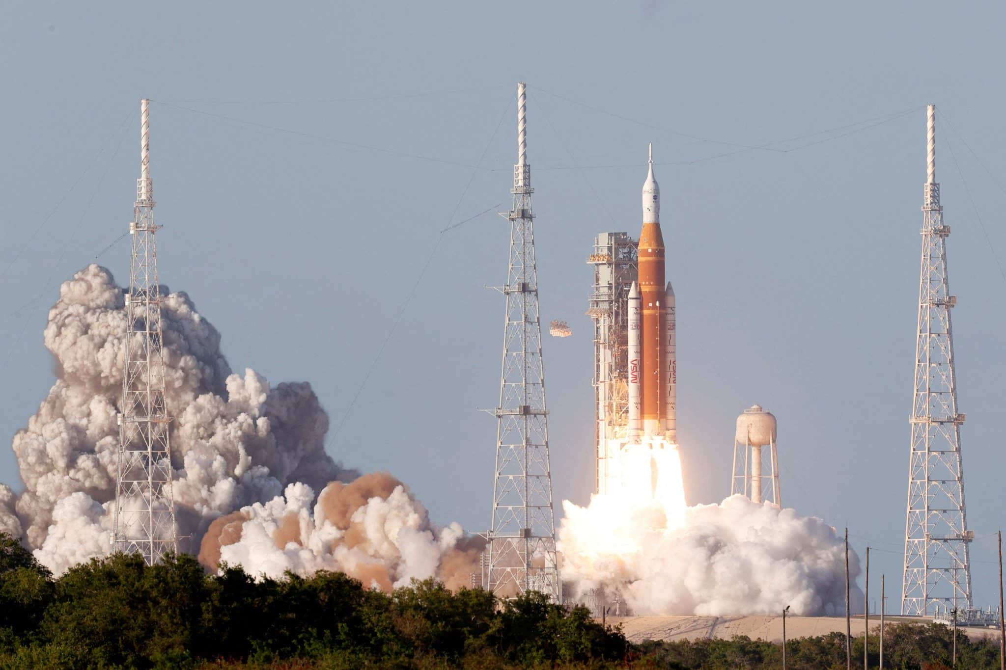 Tripulação da Artemis 2 será enviada de volta para casa por engenheiros um dia após o início da missão se uma tarefa de 345 segundos não puder ser concluída