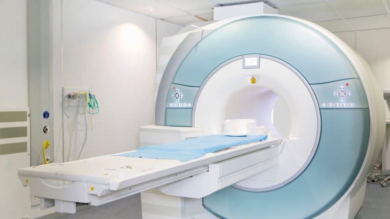 Um detalhe deixou cientistas intrigados após casal ter relações dentro de uma máquina de ressonância magnética