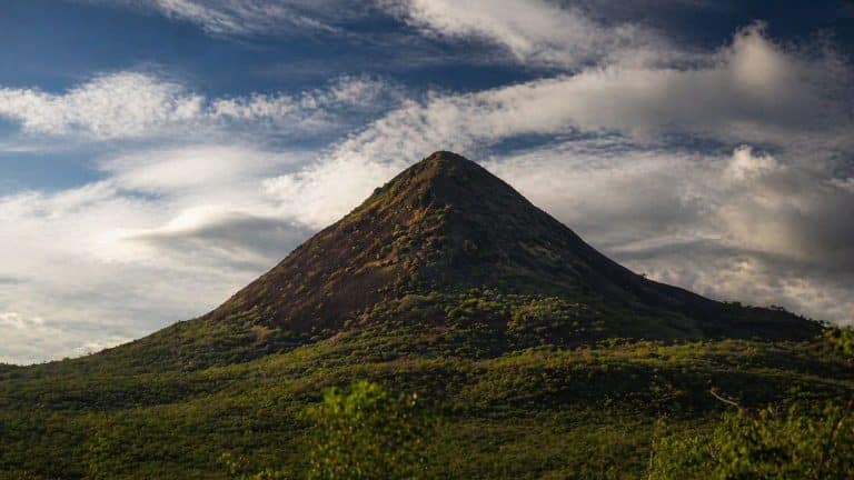 A cidade brasileira que esconde um vulcão de 25 milhões de anos