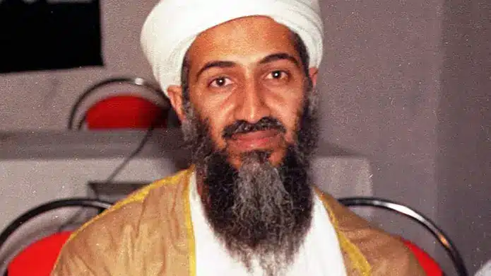 A esposa de Osama Bin Laden revelou as últimas palavras dele antes de ser morto por um SEAL da Marinha