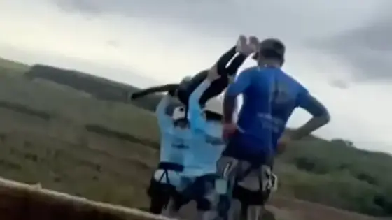 As comoventes palavras de uma enfermeira para a jovem do rope jump, que afirma que a vítima ainda estava viva quando foi achada