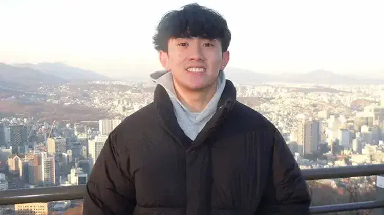 Estudante universitário morre após pular na famosa "Piscina Azul", enquanto autoridades emitem um alerta urgente sobre os perigos do local